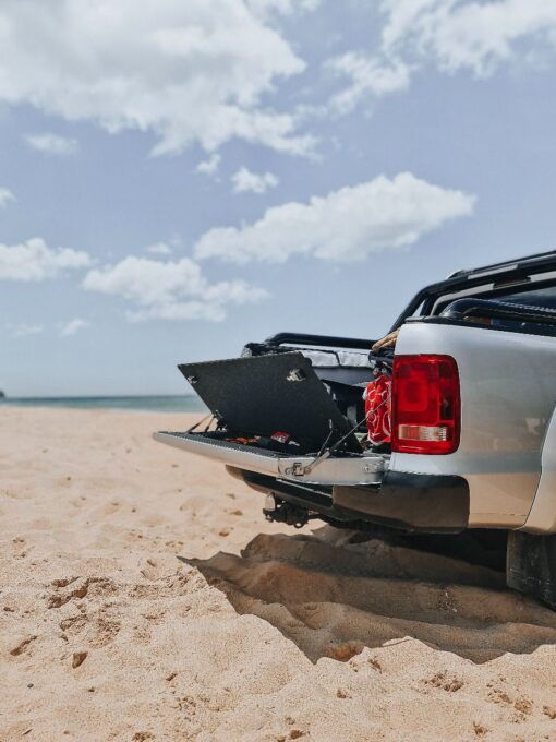 Huracan Fabrication - Volkswagen Amarok (2010-2020) Tailgate Storage Mod - Afbeelding 4