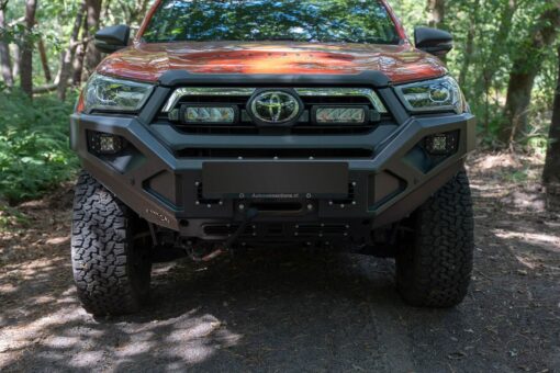 ONCA - Voorbumper Toyota Hilux Revo Legend (2021-Present)