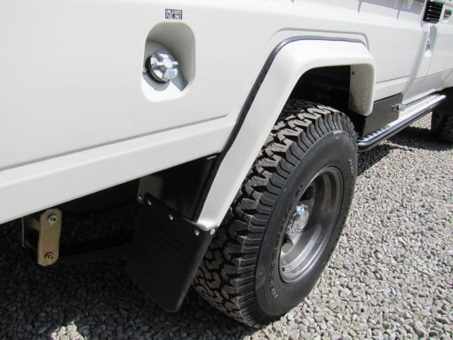 ONCA - Stoneguards - Toyota Land Cruiser - 79serie