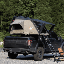 Naturnest - Sirius 1 clamshell Rooftop tent