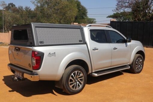 Bushtech - Canopy Nissan Navara (2017-2021)