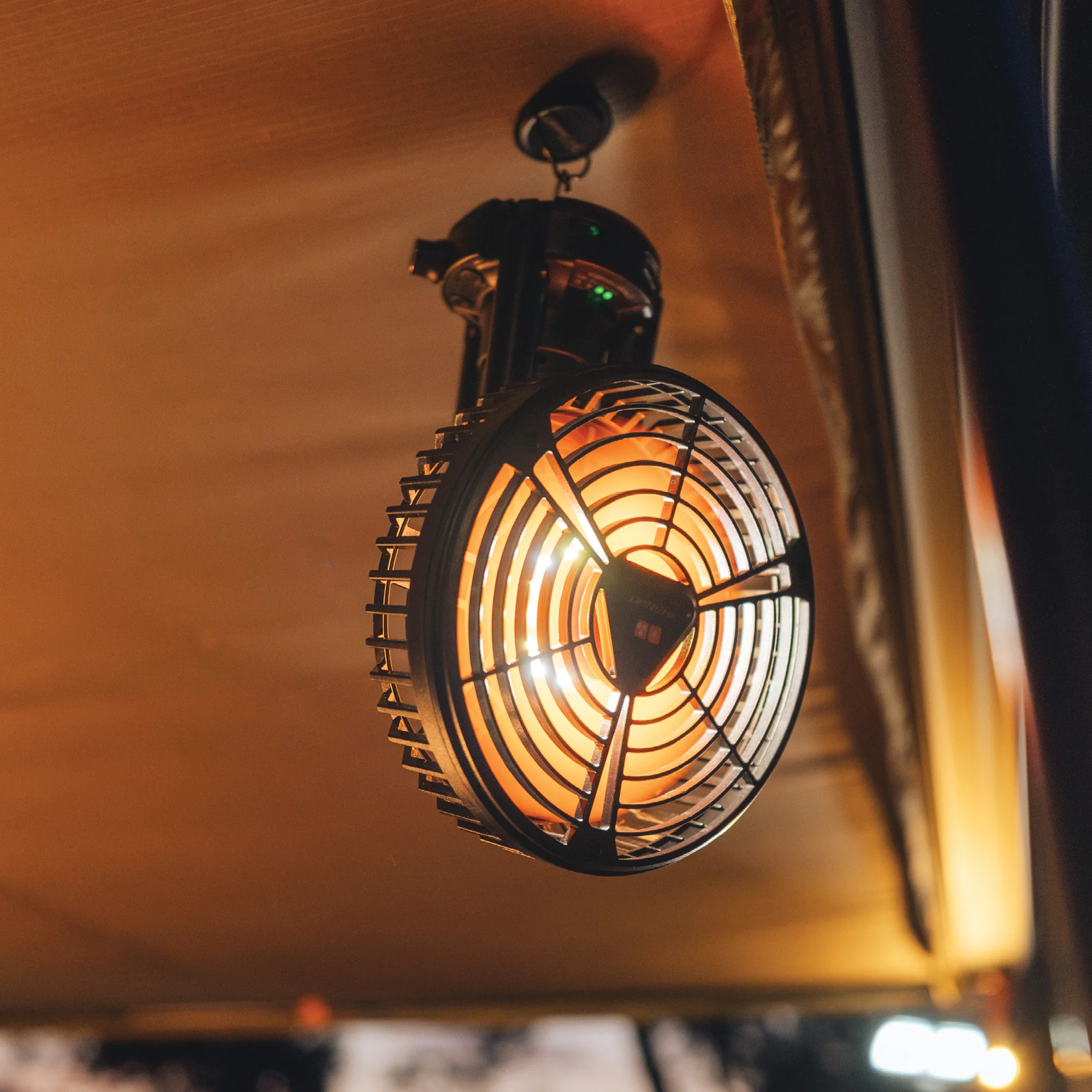 Darche - 2 In 1 Fan and Light - Afbeelding 3