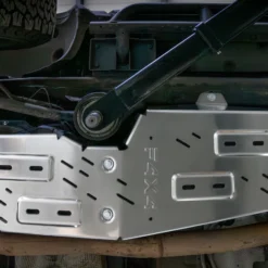 Alternative view of F4X4 - SKID PLATE INEOS GRENADIER QUARTERMASTER 2023- - Fuel tank